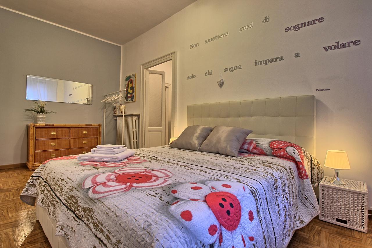 Piazza Duomo Amazing Apartment Como Exterior photo